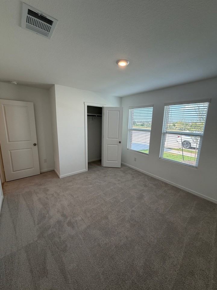 2961 Serenity Grove Ln - Photo 5 of 20