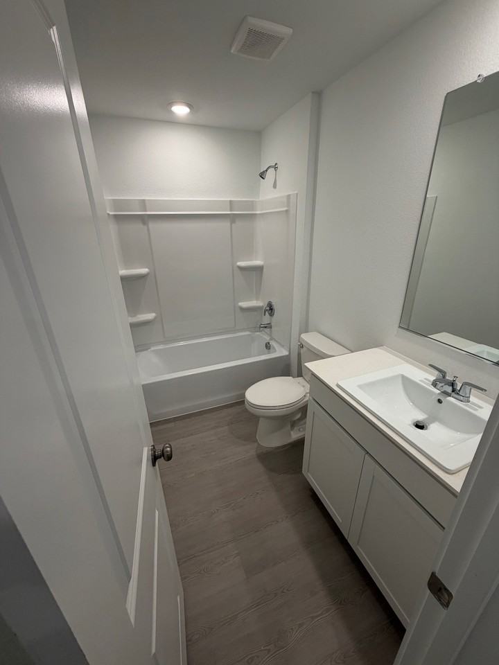 2961 Serenity Grove Ln - Photo 7 of 20