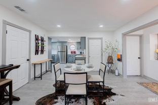 2709 California Ave #A - Photo 1 of 1