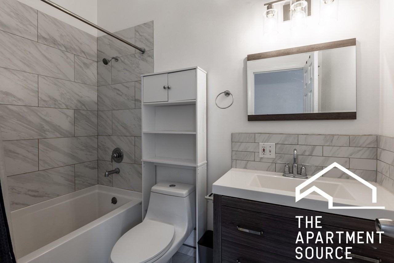 3216 W Augusta Blvd #3 - Photo 7 of 18