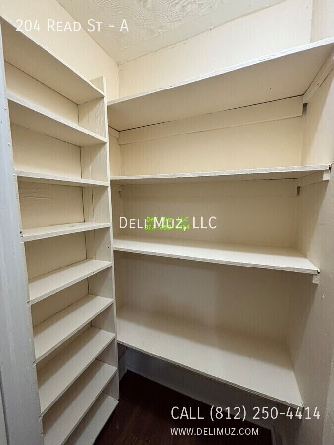 204 Read St #A - Photo 4 of 16