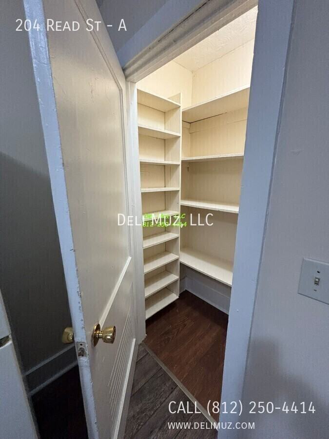 204 Read St #A - Photo 5 of 16