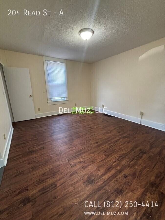 204 Read St #A - Photo 7 of 16