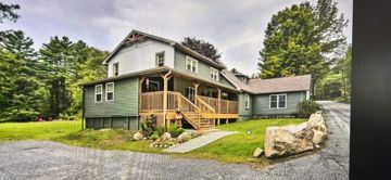 featured image of 75 Coolidge Hill Rd