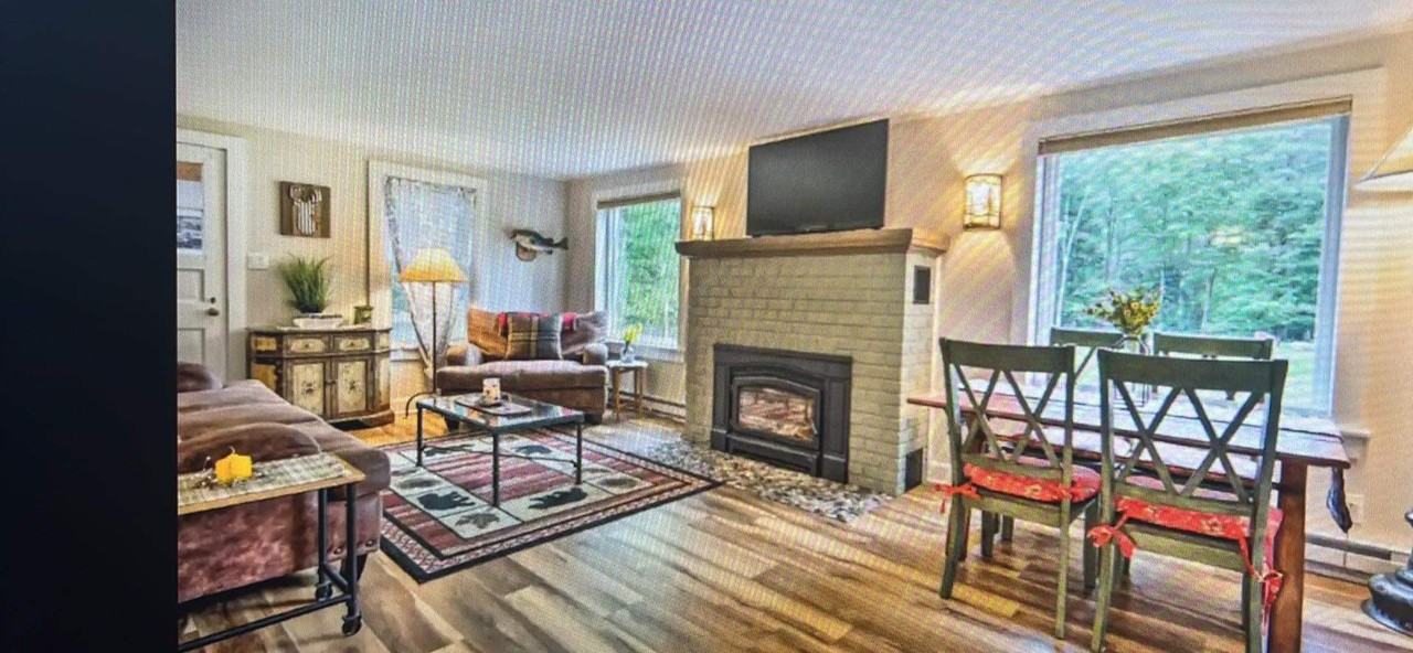 75 Coolidge Hill Rd - Photo 5 of 17