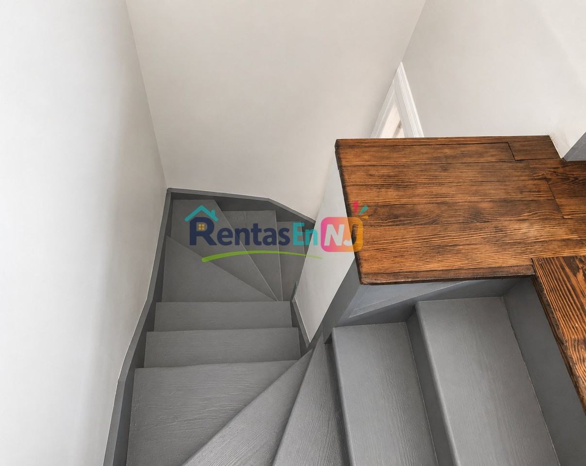 508 Norwood St #2 - Photo 6 of 9
