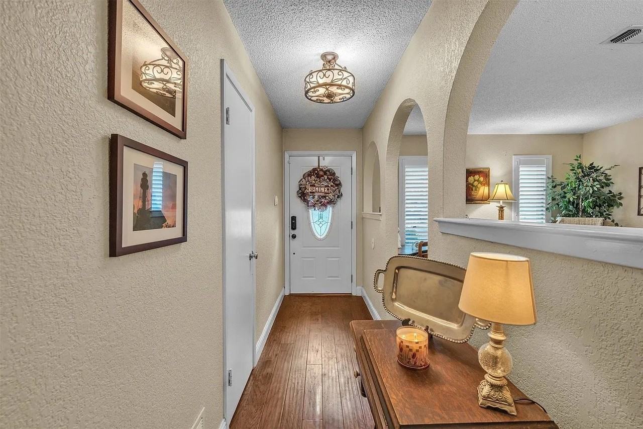 2908 Nancy Cir - Photo 4 of 13