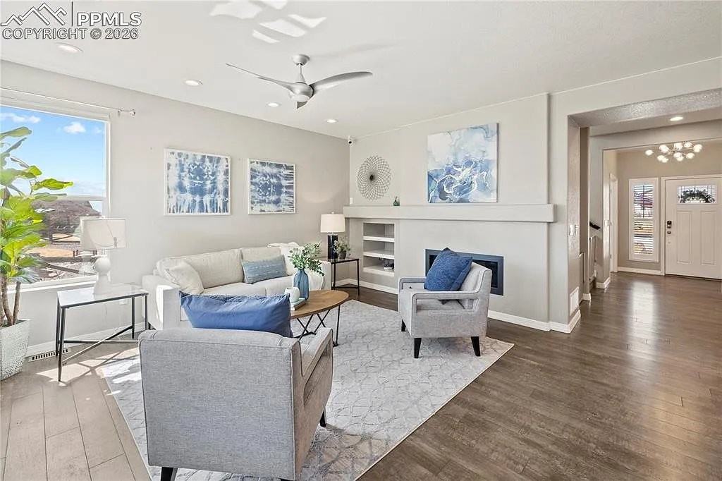 8566 Crooked Branch Ln - Photo 6 of 19