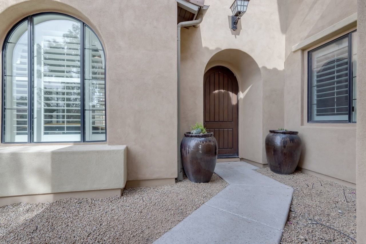 14450 W Coronado Rd - Photo 2 of 20