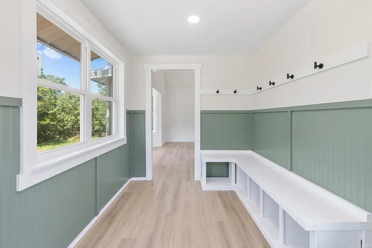 83 Dunn Hill Cir - Photo 3 of 22