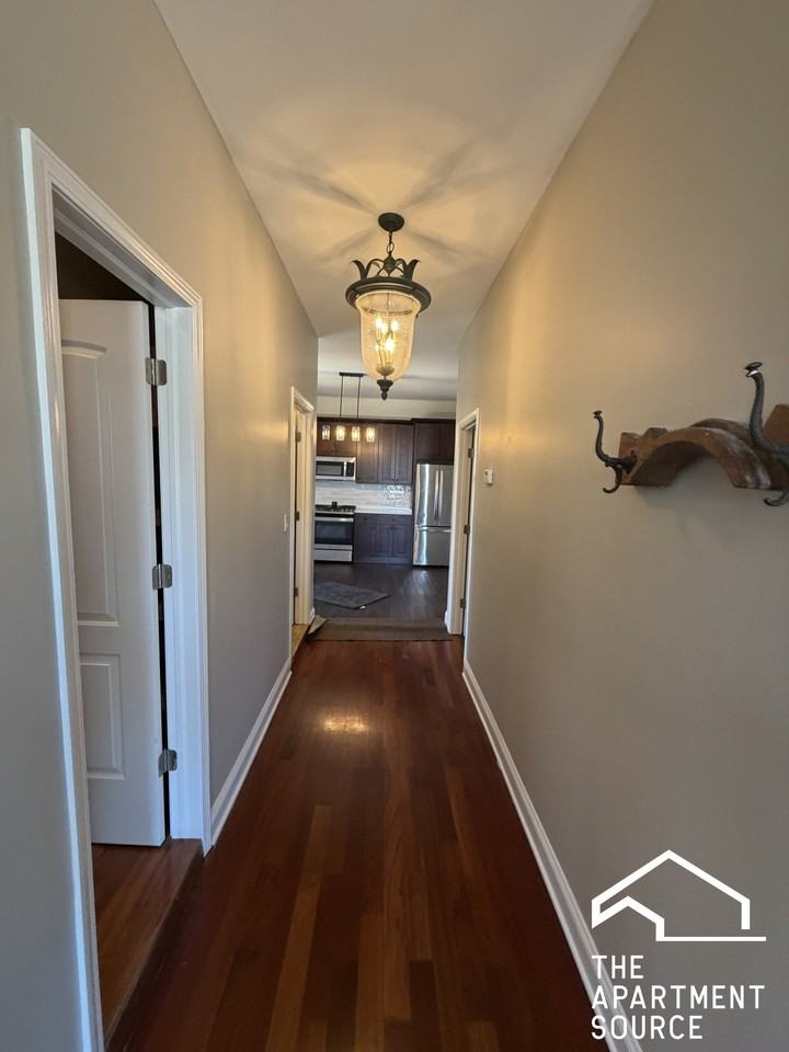 2411 W 34th Pl #2 - Photo 5 of 13