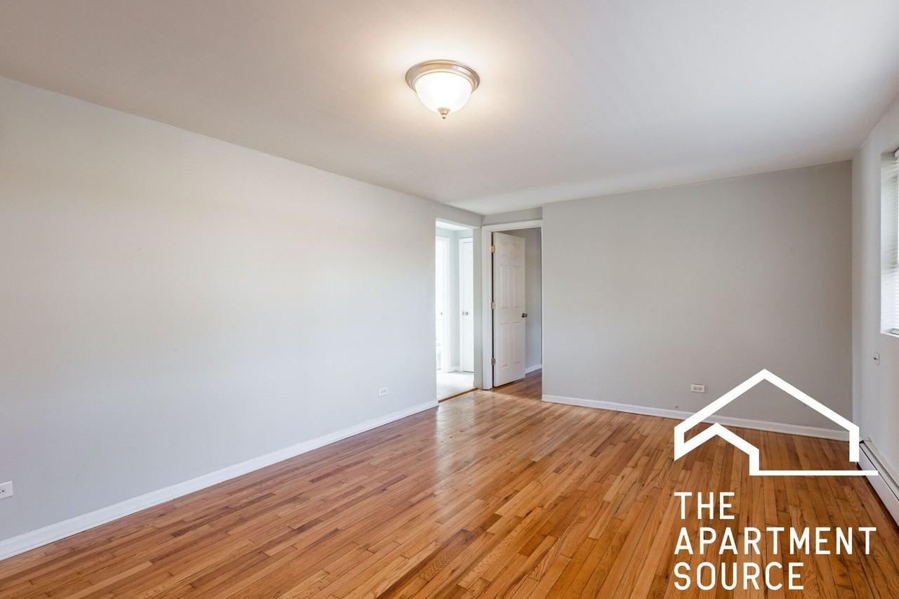 1300 S 51st Ct #202 - Photo 5 of 7