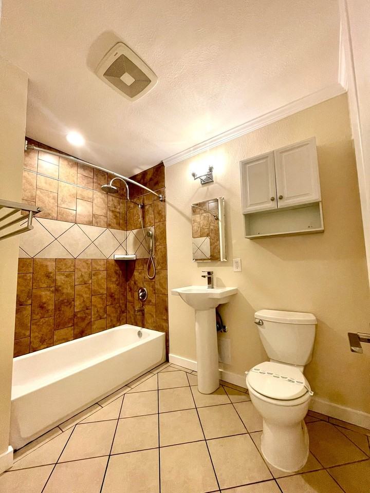 17710 Jersey Ave #17710 - Photo 4 of 14