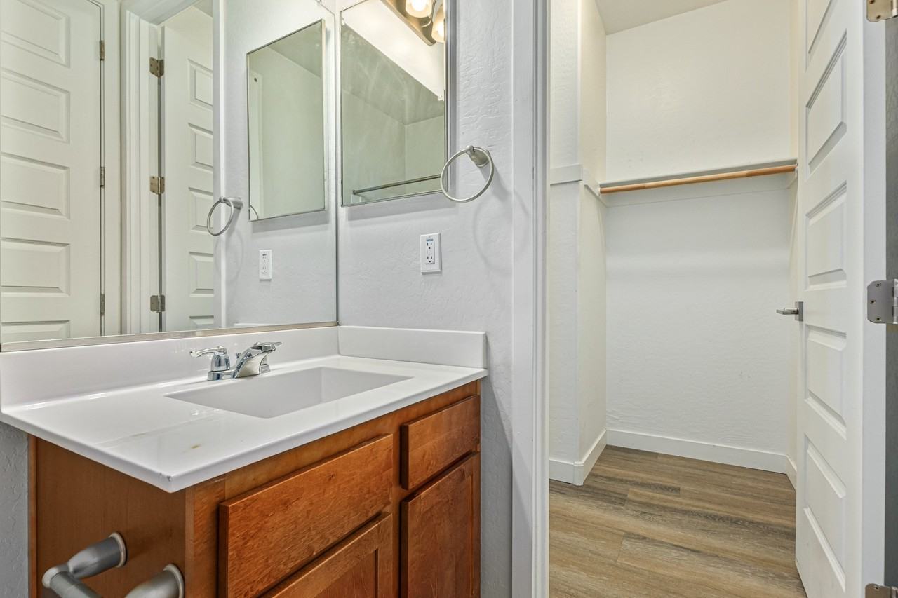 4236 N 27th St #38 - Photo 5 of 17
