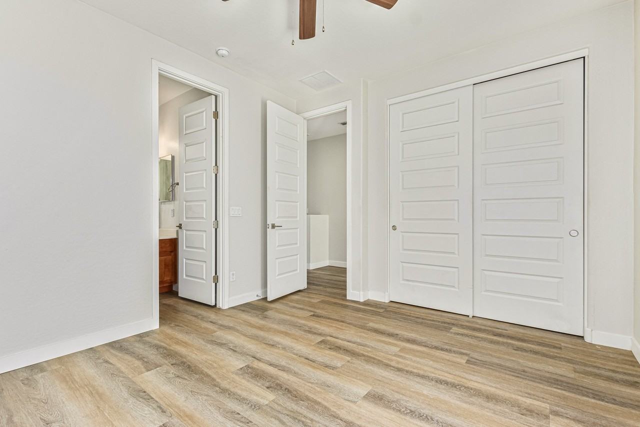4236 N 27th St #38 - Photo 7 of 17
