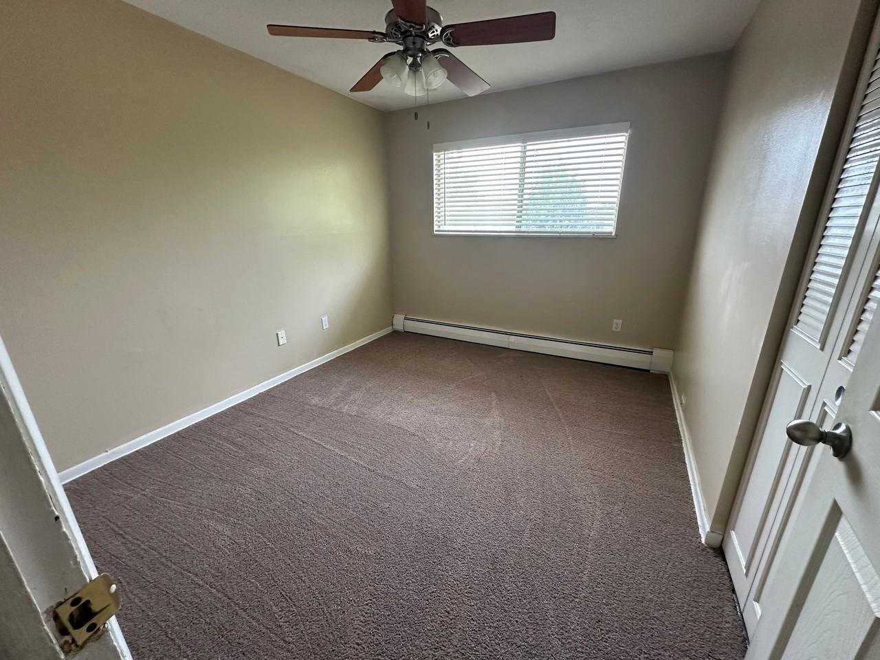 2034 9th St #35 - Photo 5 of 11