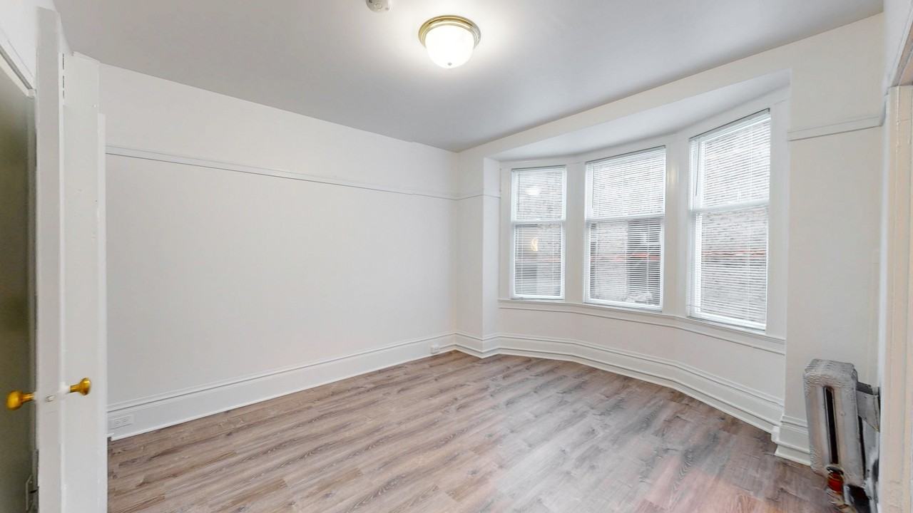 154 Franklin St #206 - Photo 2 of 15