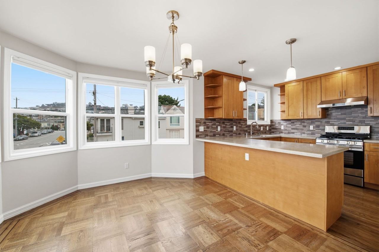 1603 Ortega St #1601 - Photo 6 of 36