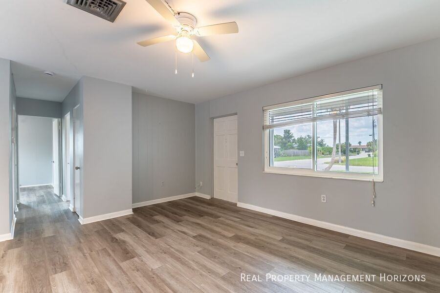 535 Oxford Dr - Photo 6 of 26