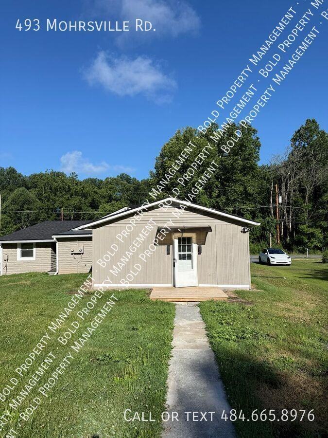 493 Mohrsville Rd - Photo 3 of 18