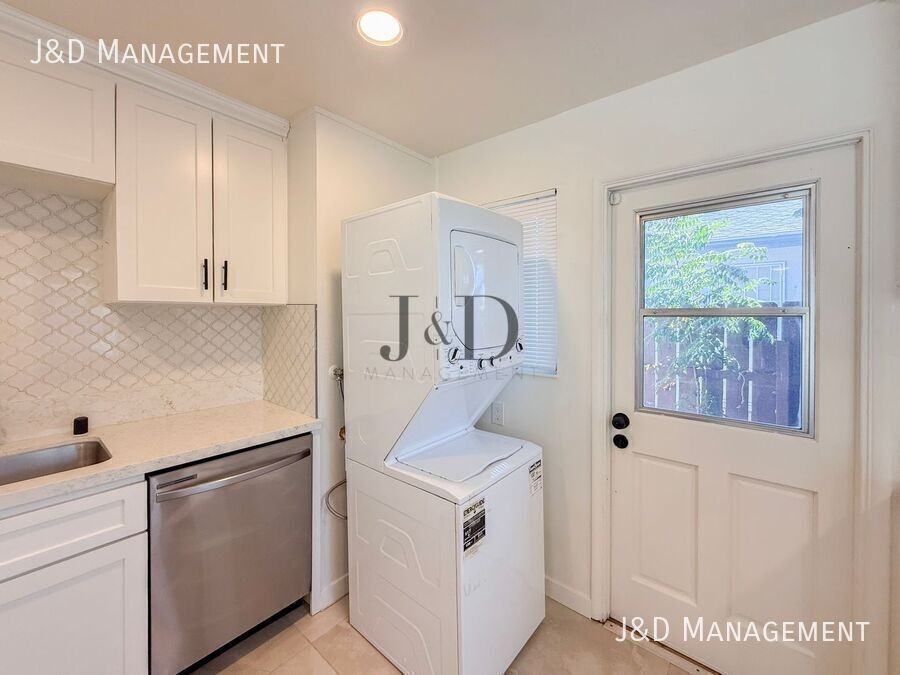 4915 Coconino Way - Photo 5 of 15