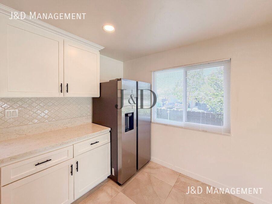 4915 Coconino Way - Photo 6 of 15