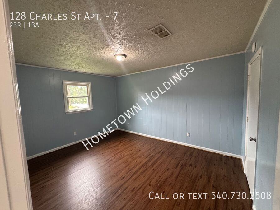 128 Charles St #7 - Photo 4 of 14
