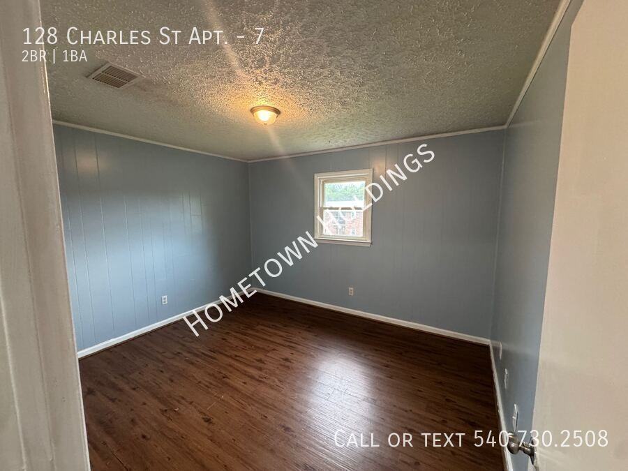 128 Charles St #7 - Photo 5 of 14