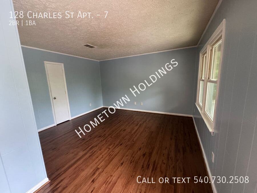 128 Charles St #7 - Photo 6 of 14