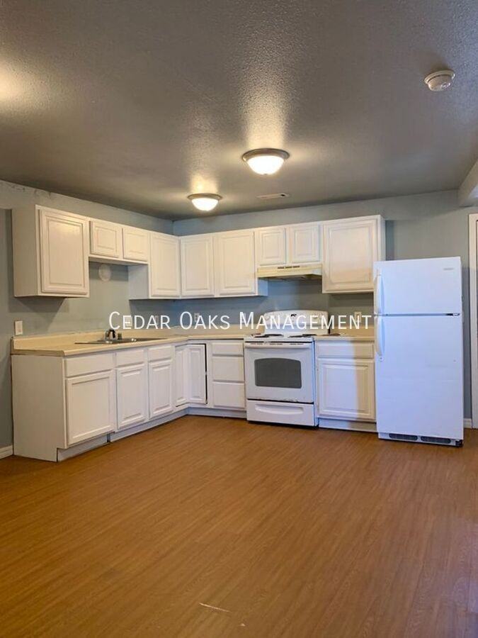 700 Virginia St #201 - Photo 4 of 4