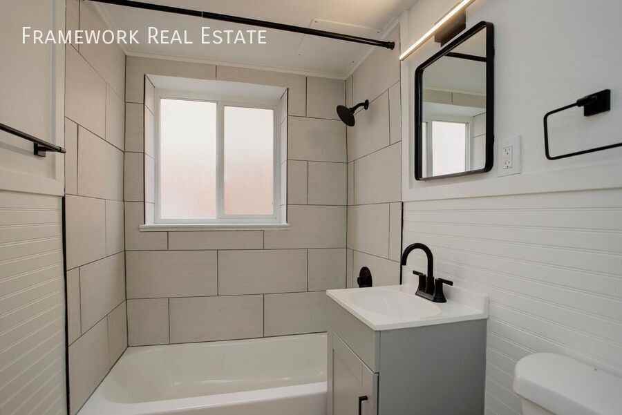 1515 Clermont St #208 - Photo 7 of 50