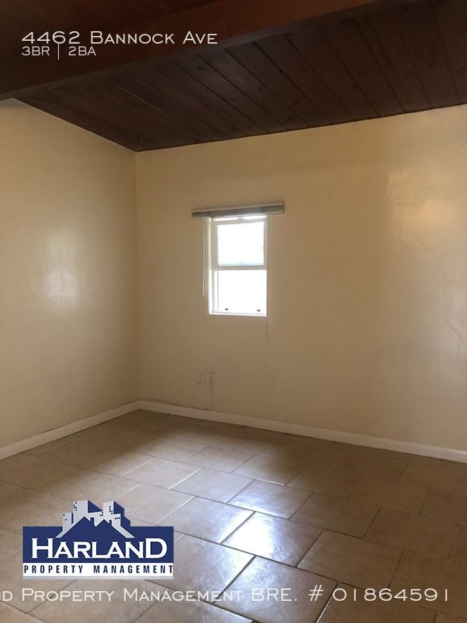 4462 Bannock Ave - Photo 5 of 17