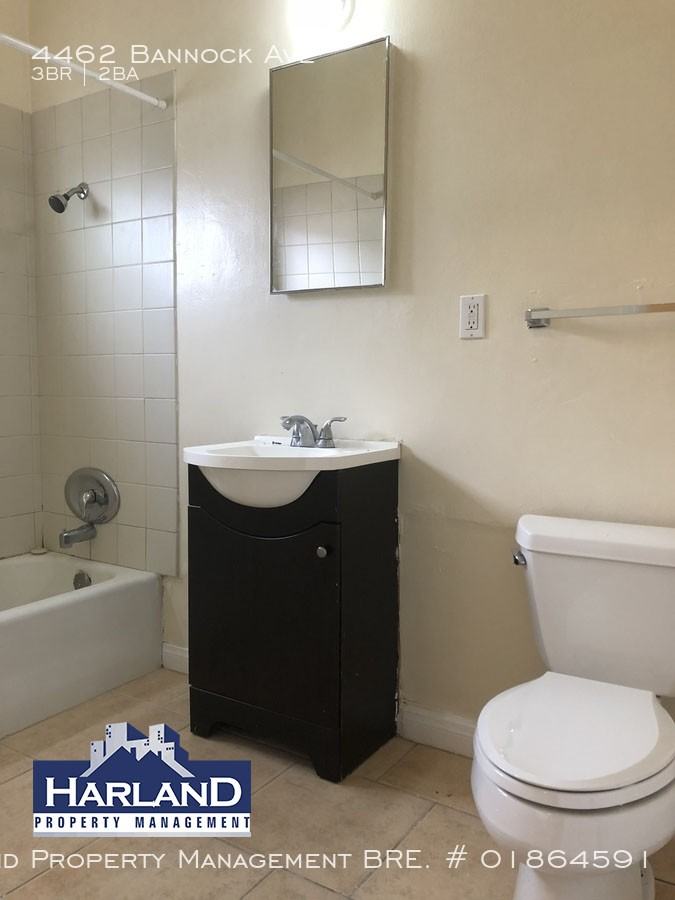 4462 Bannock Ave - Photo 6 of 17