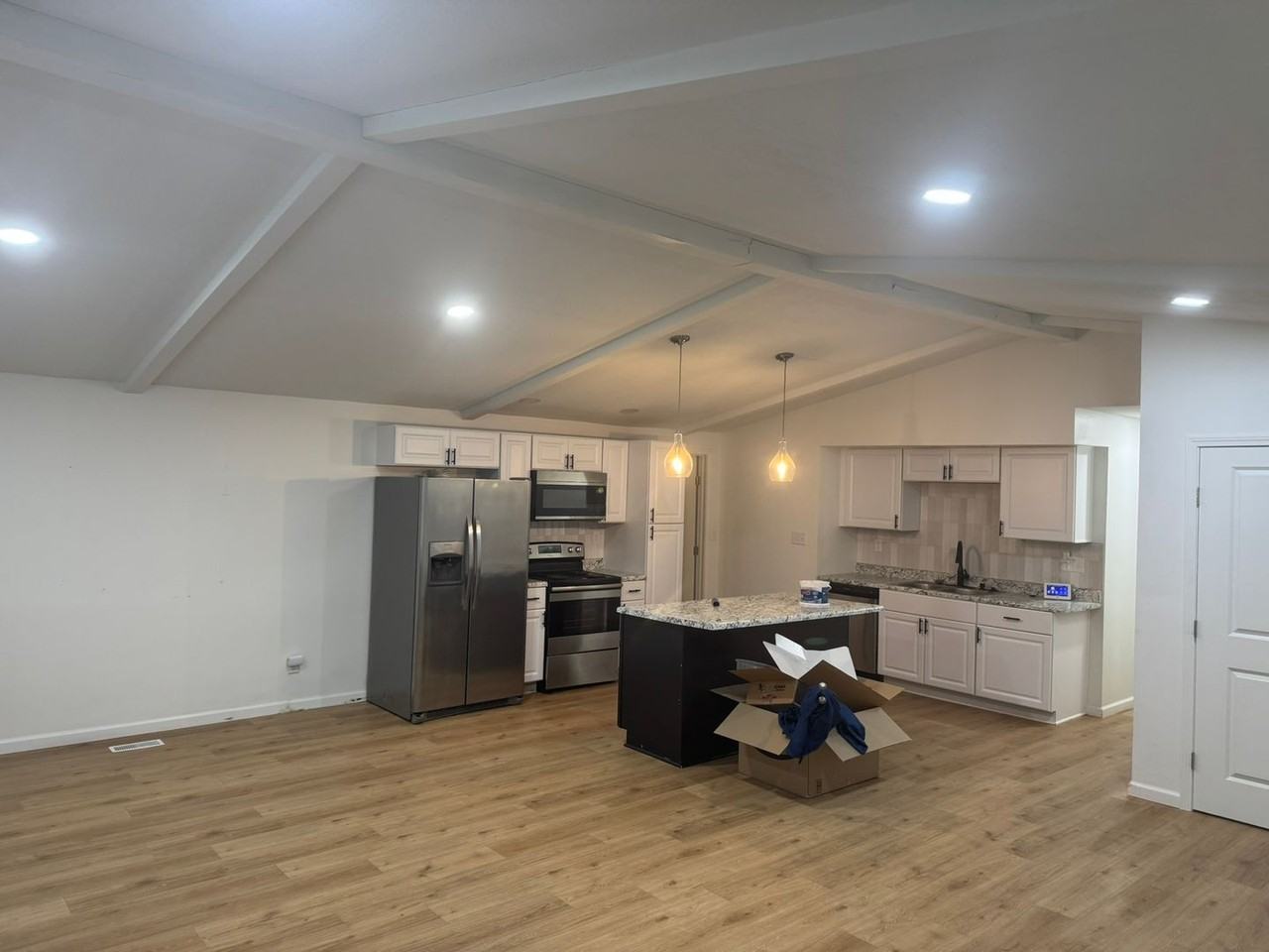 2504 Andy Dr - Photo 4 of 7
