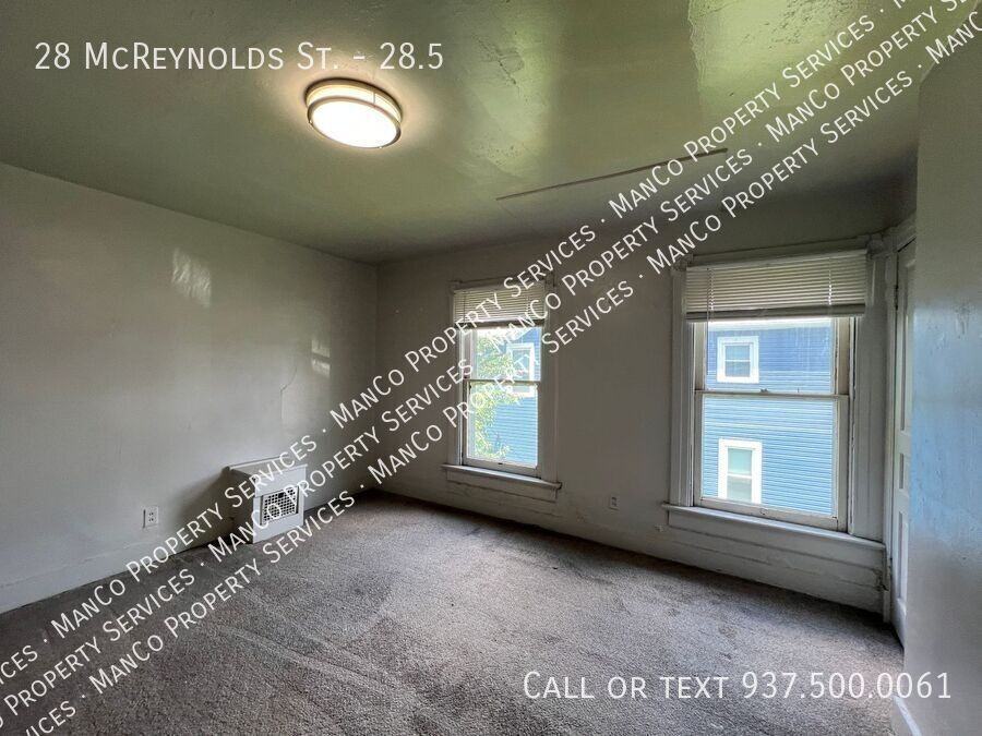 28 Mcreynolds St #28-5 - Photo 3 of 5