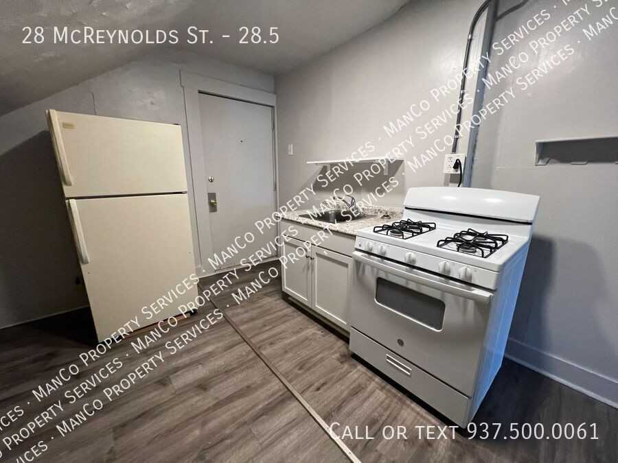 28 Mcreynolds St #28-5 - Photo 4 of 5
