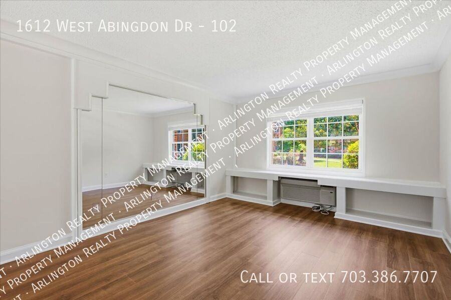 1612 W Abingdon Dr #102 - Photo 2 of 16