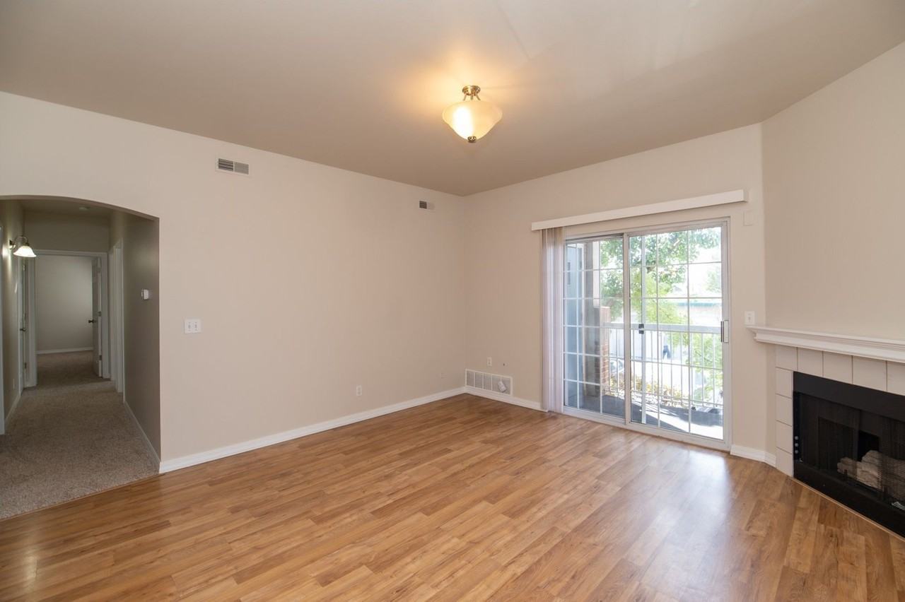 150 S 800 E - Photo 5 of 19