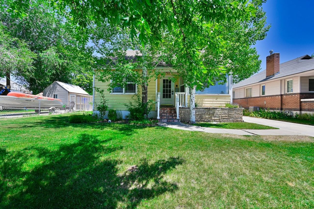 2789 S Alden St - Photo 2 of 28