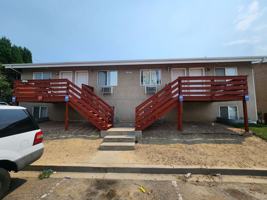 featured image of 1707 Oakshire Ln #A