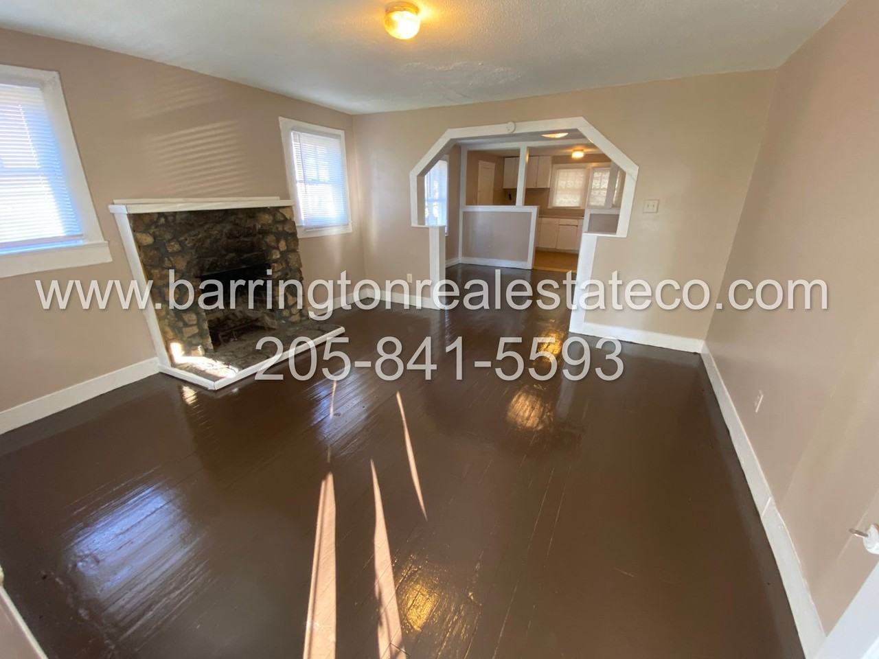 913 Green St - Photo 3 of 5