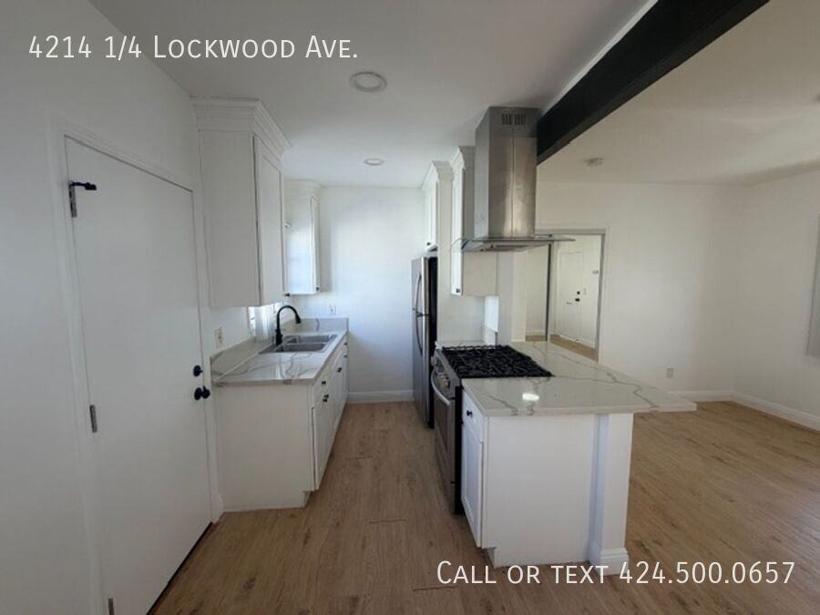 4214 1/4 Lockwood Ave - Photo 7 of 15