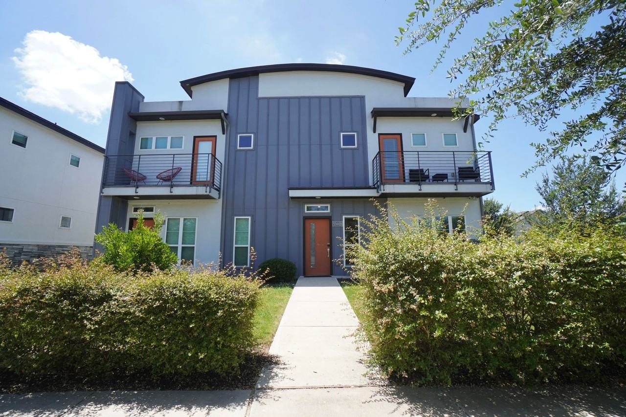 5501 Charles Merle Dr #B - Photo 2 of 32