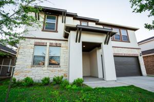 featured image of 1348 Eagle Ray St