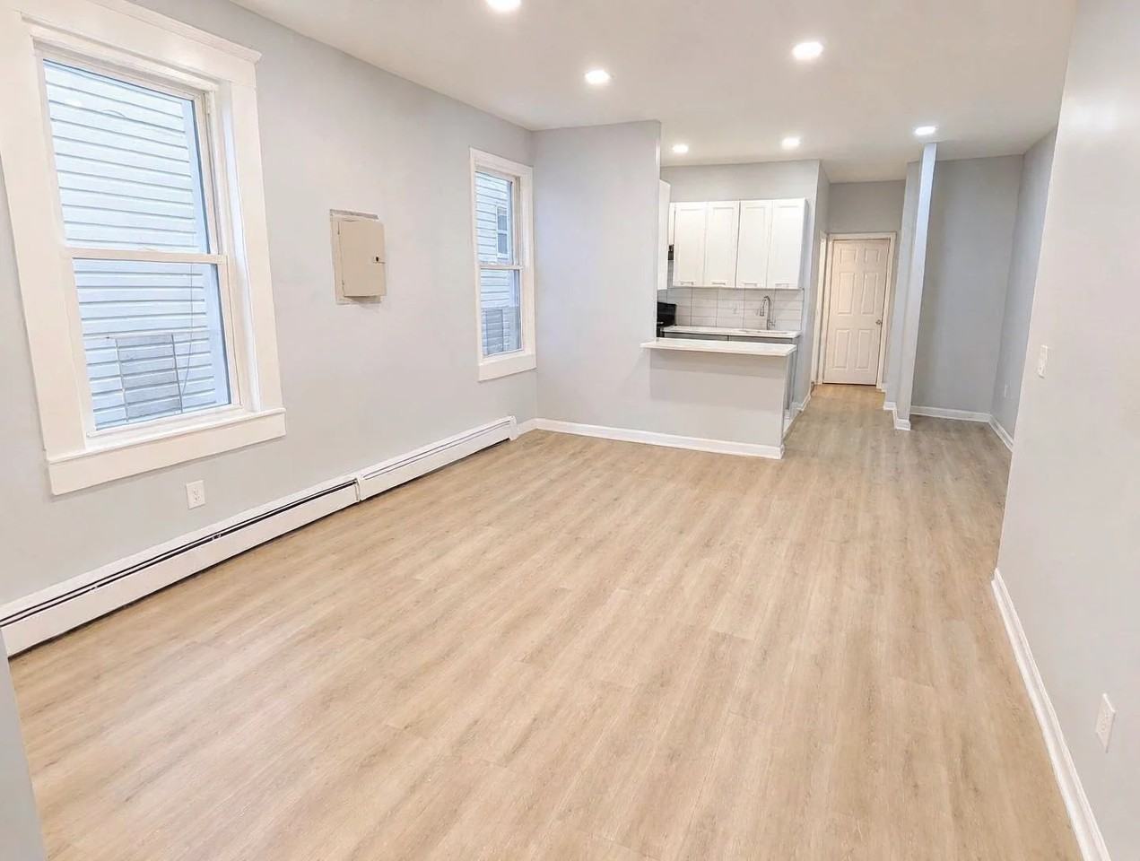 445 Broadway, Newark, 07104 #1L - Photo 3 of 7