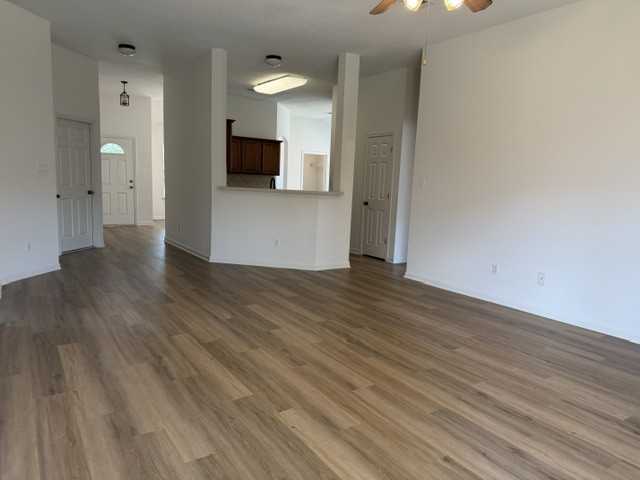 939 Dark Horse Ln #1 - Photo 5 of 17