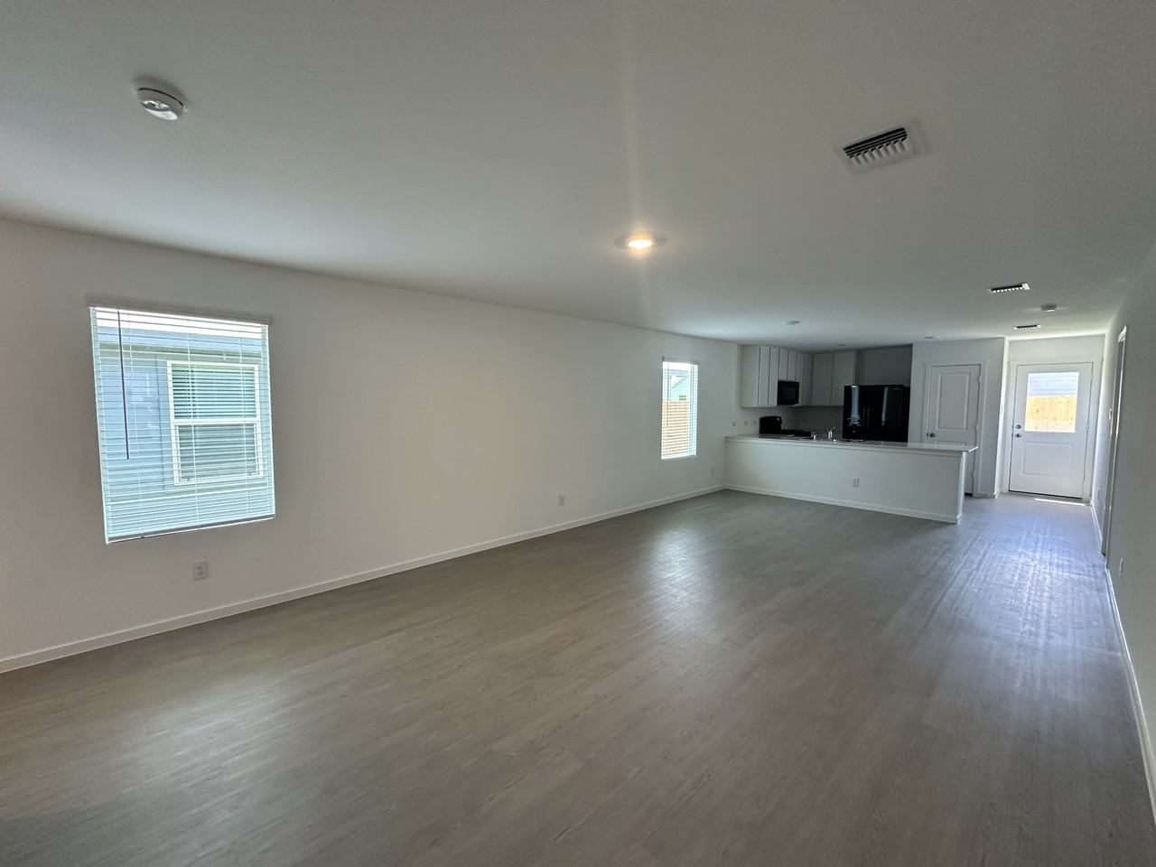3902 Selawik St #1 - Photo 3 of 18