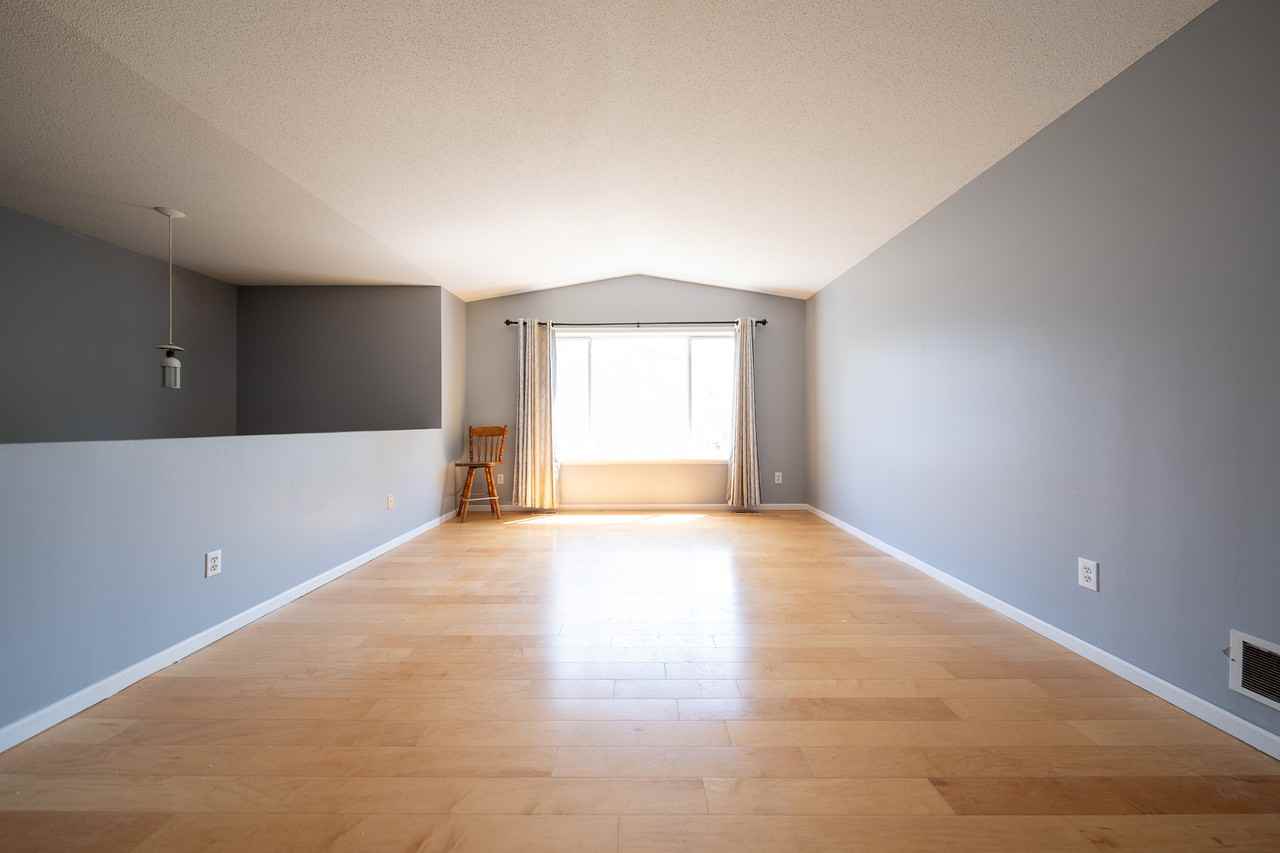 624 Mcintosh Ct #1 - Photo 4 of 29