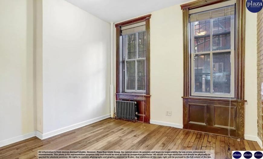 121 Bank St - Photo 2 of 10