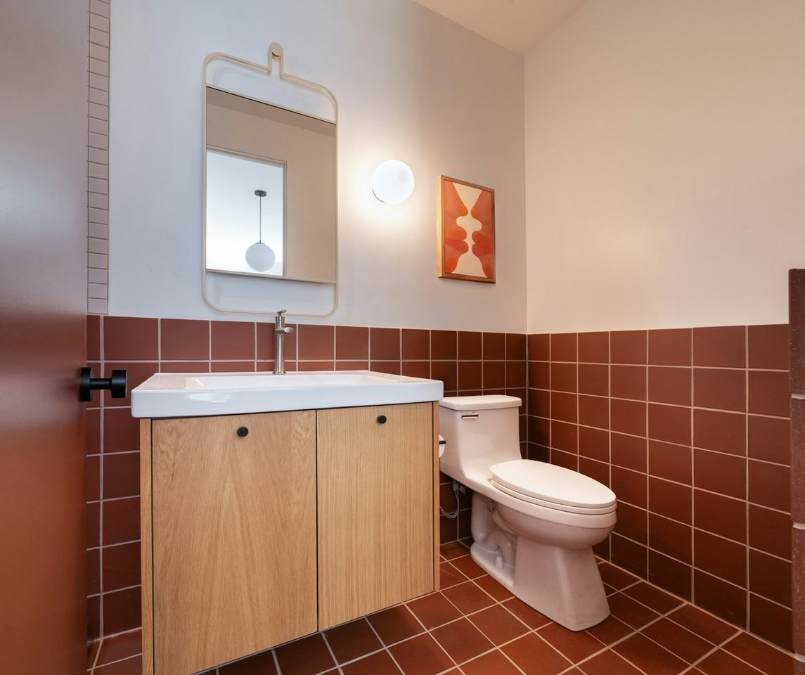 3674 Godsall Lane - Photo 6 of 16